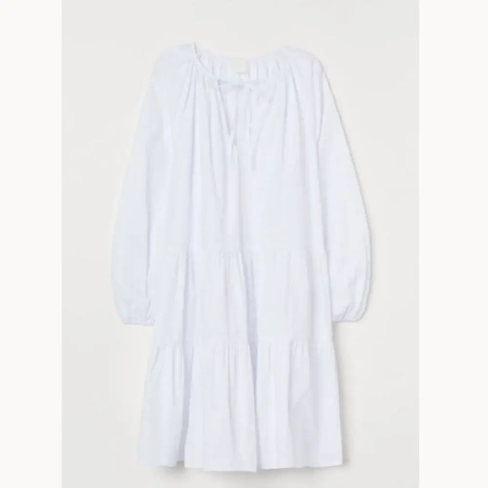 HM NWT BLOGGER FAV COTTON TIERD HIPPIE BOHO CHIC WESTERN WHITE DRESS SMALL - Picture 2 of 10